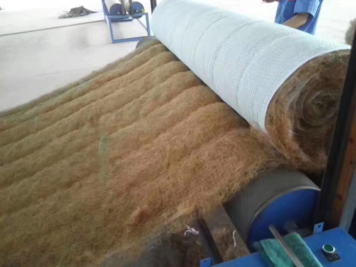 椰丝毯的生产过程需要满足哪些条件？